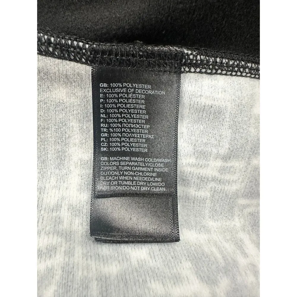 The North Face Activewear Quarter Zip Pullover Black — Size XL